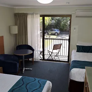 4* Motel Western Airport 85