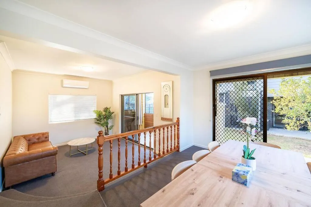Bright Sunnybank Getaway - 4Br 2Ba Villa Brisbane Australië