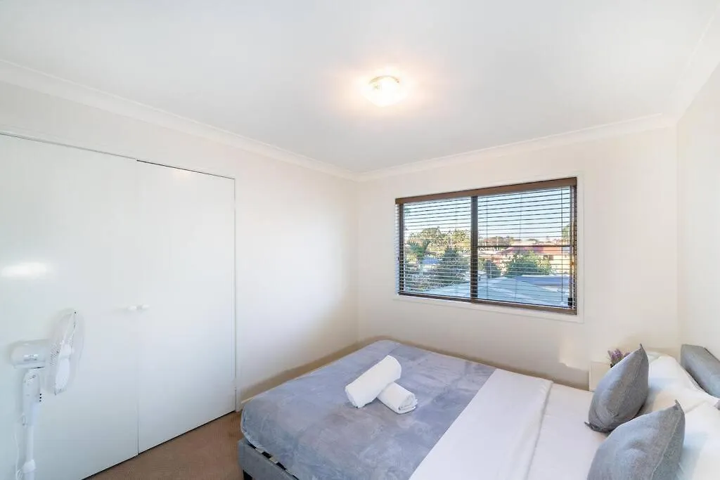 Vakantiehuis Bright Sunnybank Getaway - 4Br 2Ba Villa Brisbane