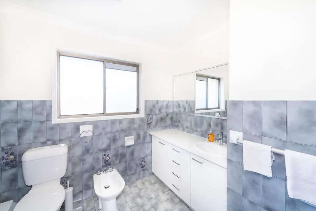Vakantiehuis Bright Sunnybank Getaway - 4Br 2Ba Villa Brisbane