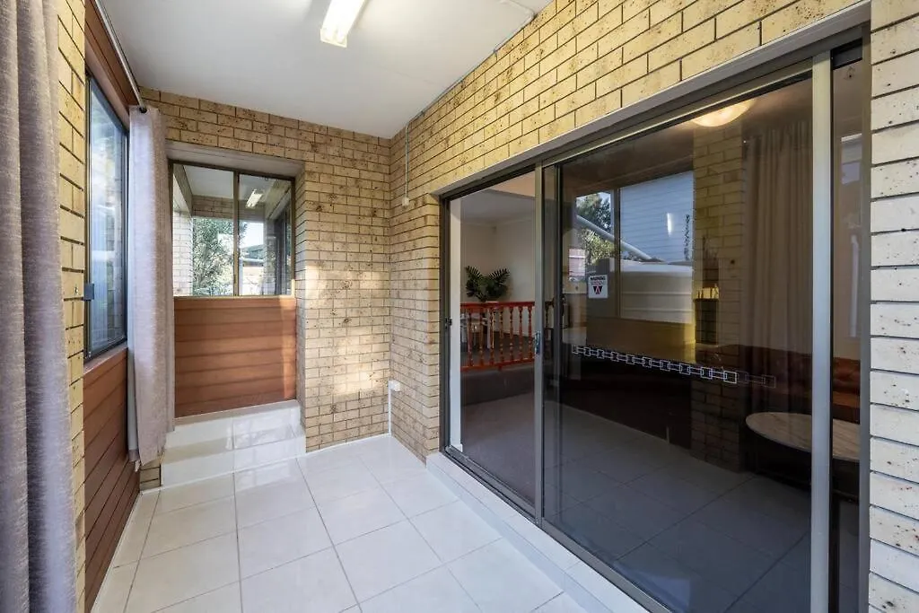 Bright Sunnybank Getaway - 4Br 2Ba Villa Brisbane